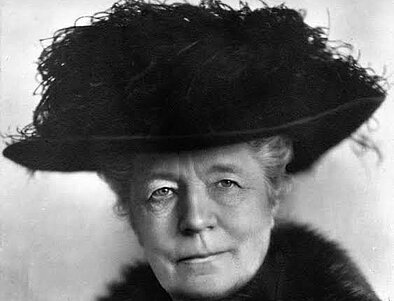 Portrait photo of Selma Lagerlöf